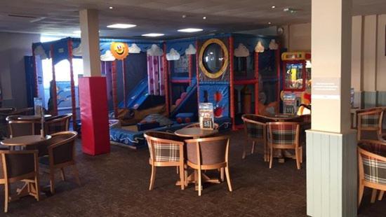 The Lock Castle Gate Carmarthen Bay Parkdean Resort Ferryside Bagian luar foto